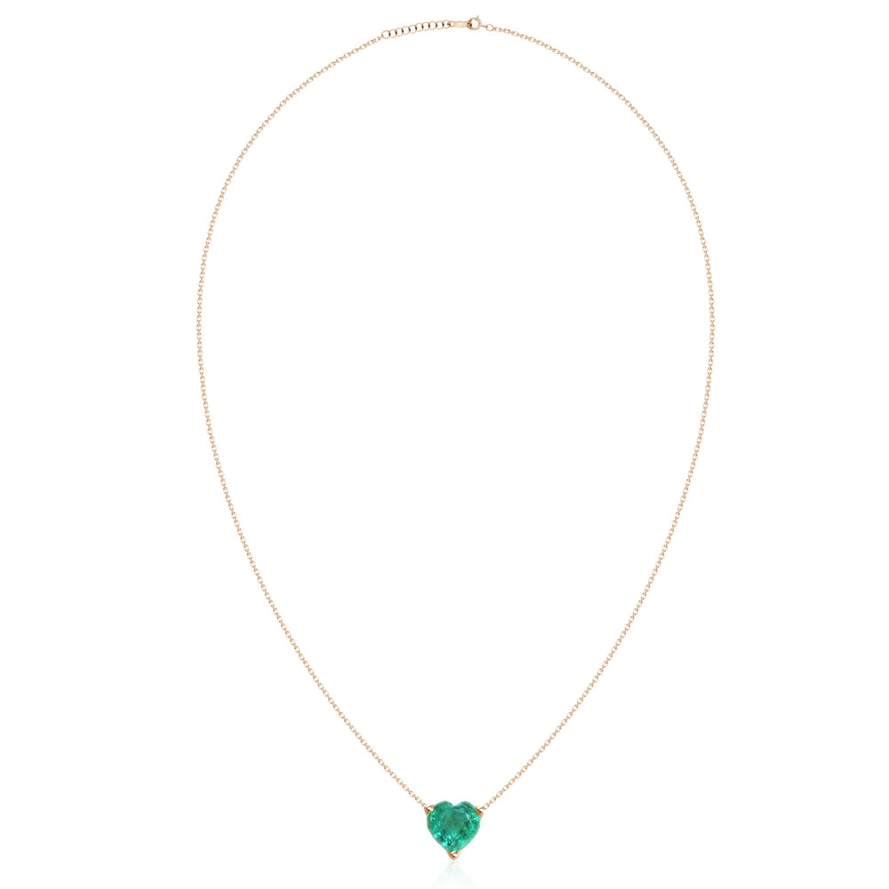 Heart-Shaped Emerald Solitaire Necklace in Rose Gold Full View